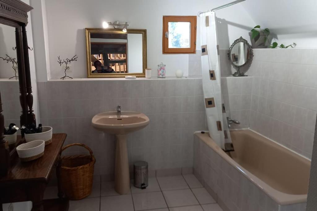 Le Havre De Paix Villa Devay ภายนอก รูปภาพ